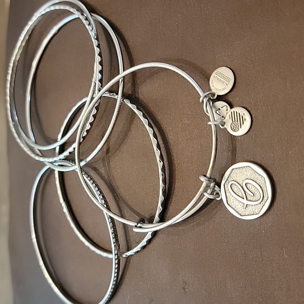 Bangles bundle - Picture 3 of 3